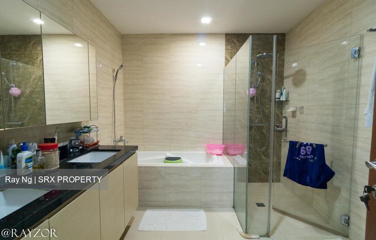 Kew Vale (D16), Terrace #163687142